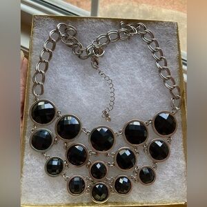 Beautiful‎ Lia Sophia Statement Necklace